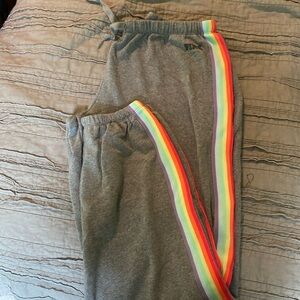 Women’s PINK rainbow size medium sweatpants perfect condition